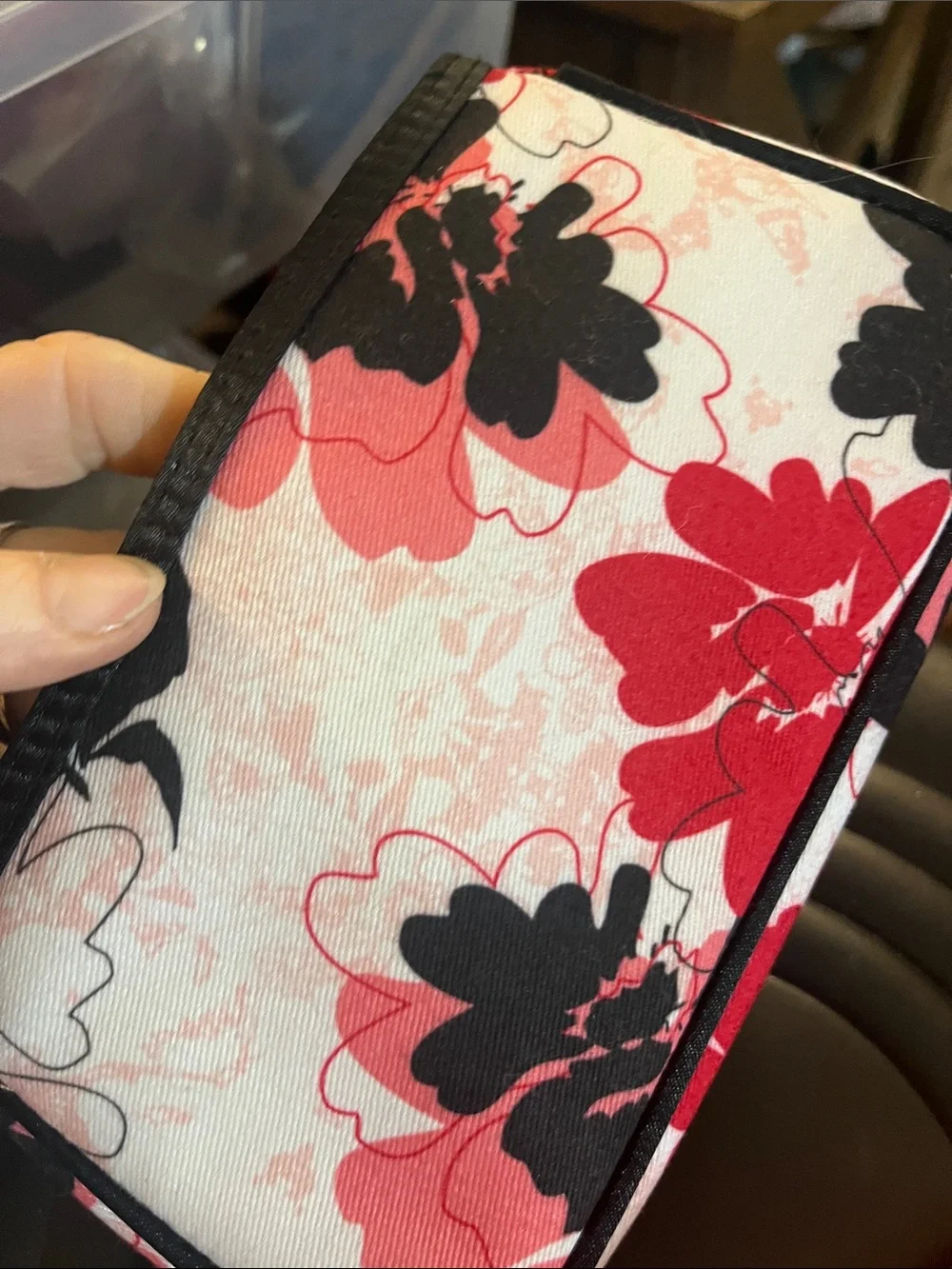 Mary Kay Floral Cosmetic Pouch with Hot Pink Card Holder 43